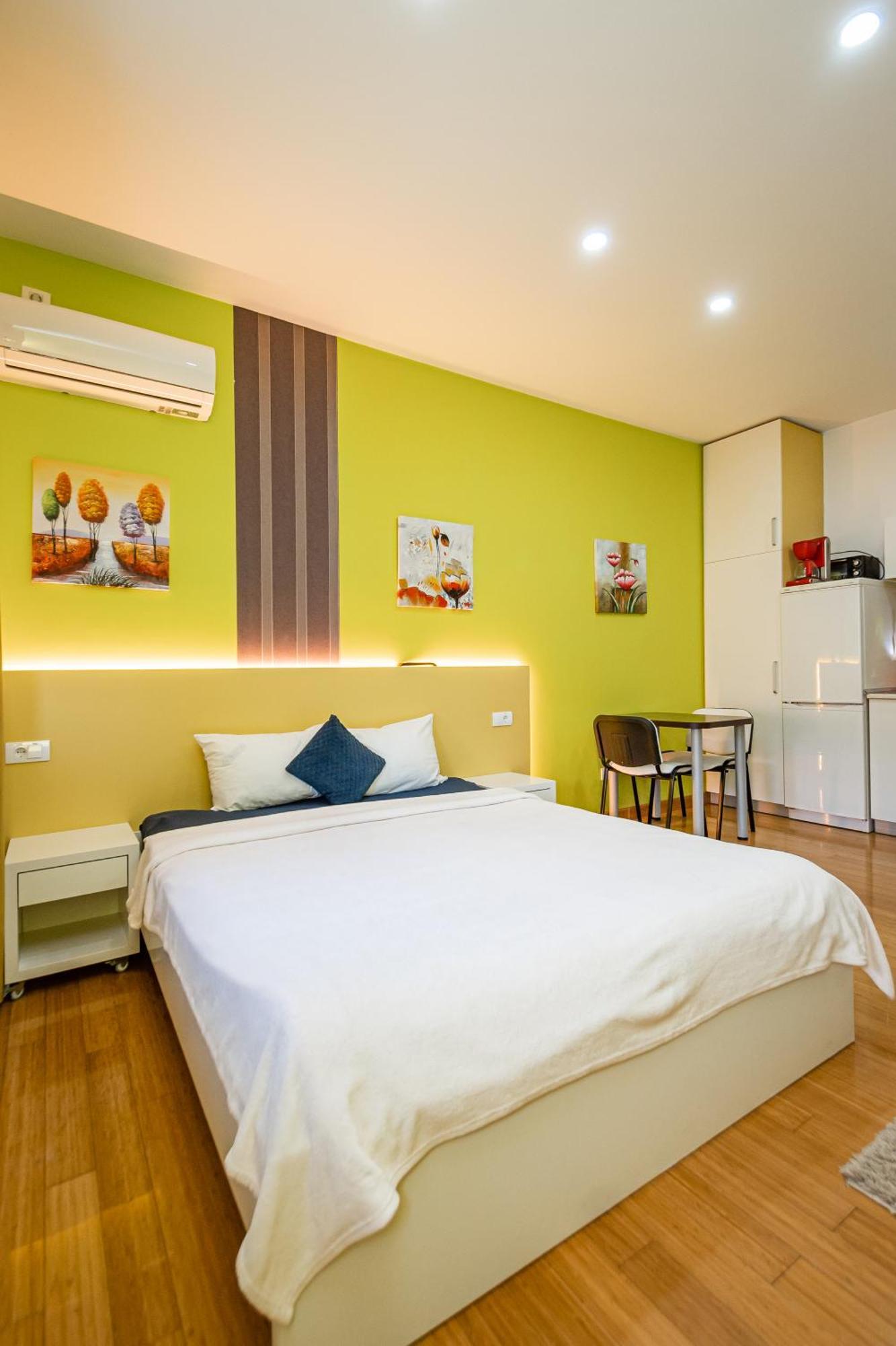 Kalanj Apartmani I Sobe Belgrade Luaran gambar