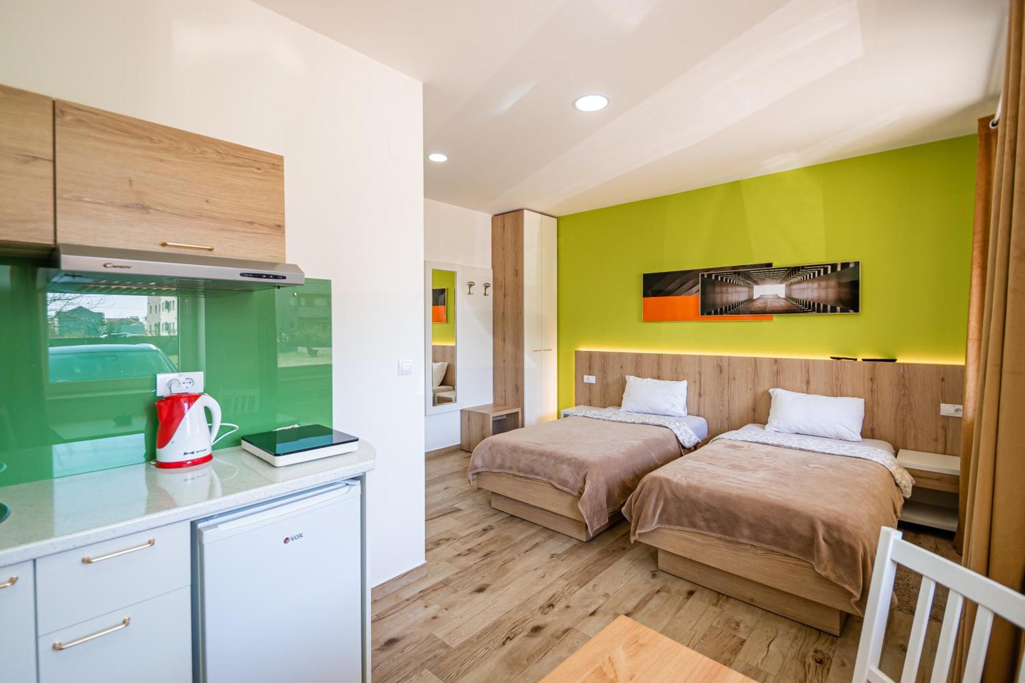 Kalanj Apartmani I Sobe Belgrade Luaran gambar