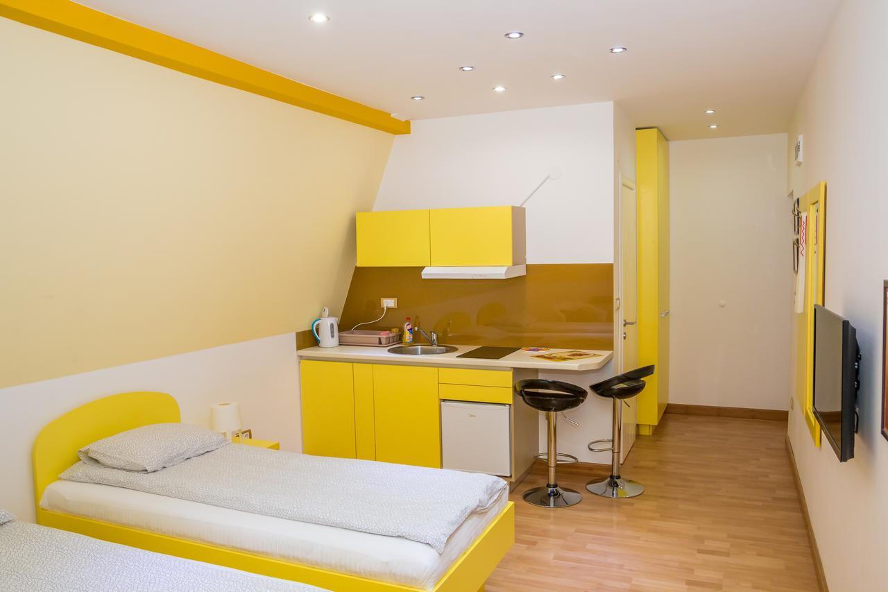 Kalanj Apartmani I Sobe Belgrade Luaran gambar