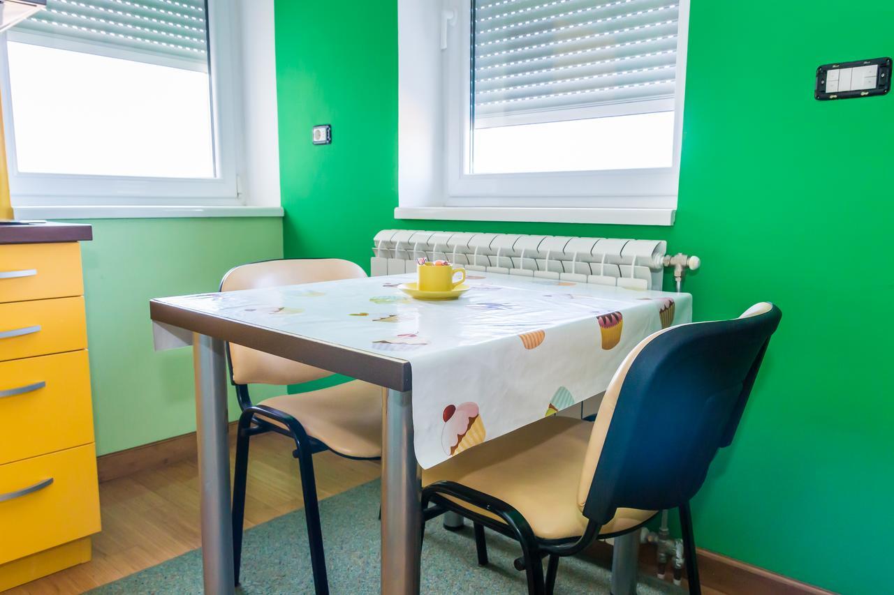Kalanj Apartmani I Sobe Belgrade Luaran gambar